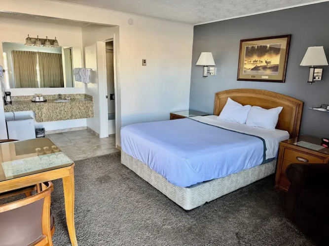 Bristlecone Motel