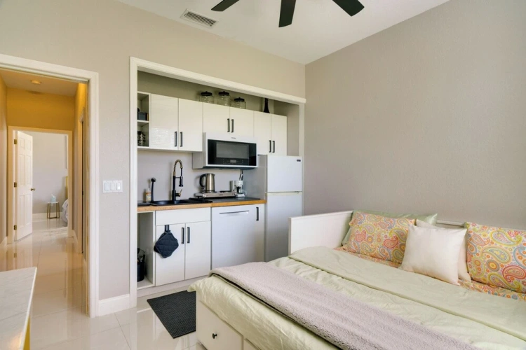 Guest rooms