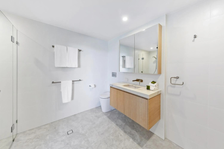 Pisces Apartment 5