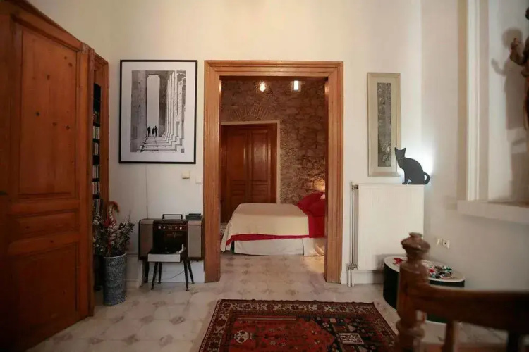 Unique neoclassical house under Acropolis