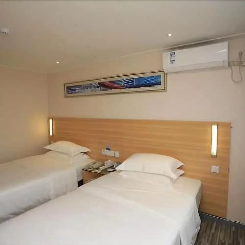 City Express Inn