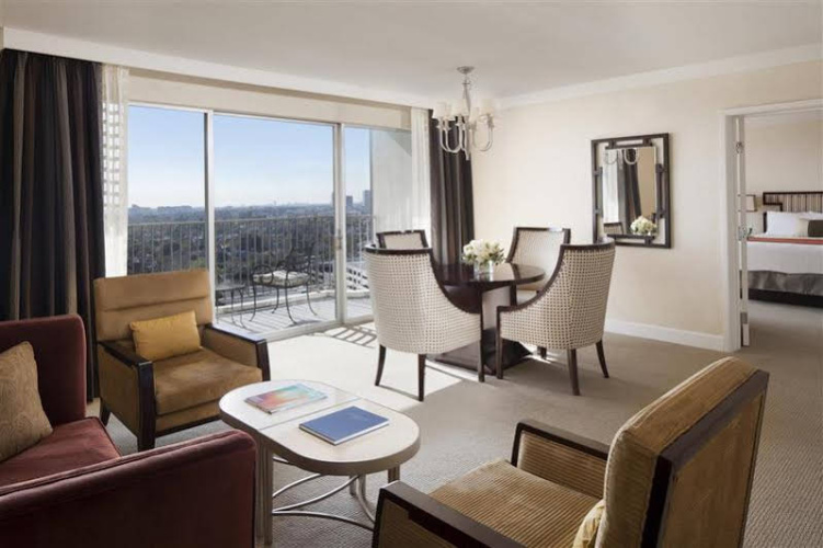 Fairmont Century Plaza Hotel photo 8