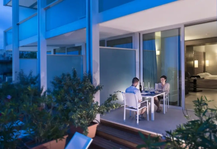 Deluxe Suite with balcony and with sea view