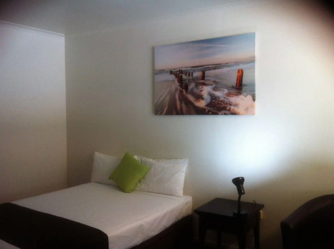 Coral Sands Motel