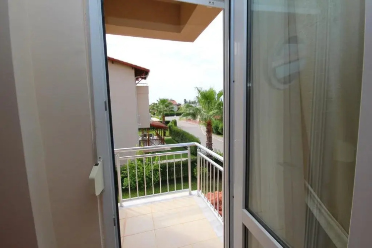 Paradise Town Villa Legend