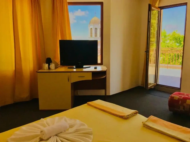 Deluxe Double room with balcony and with sea view