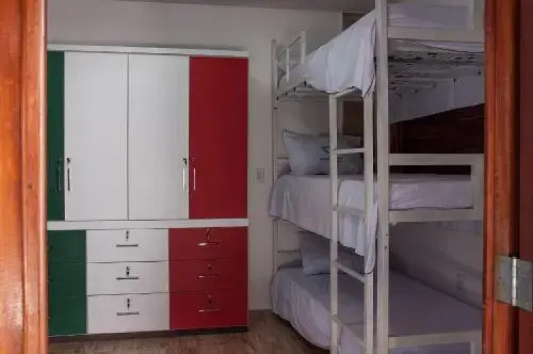 Equilibrium Hostel