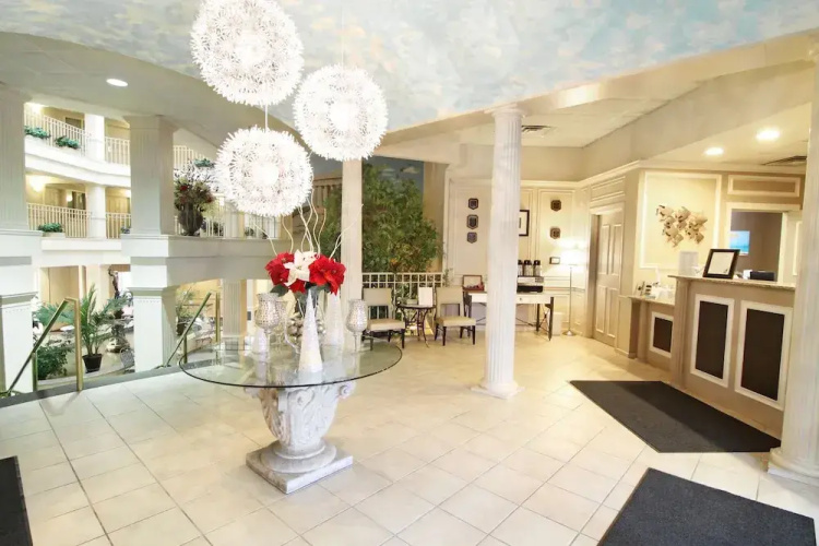 Bella Vista Suites