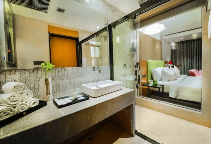 Standard Club room