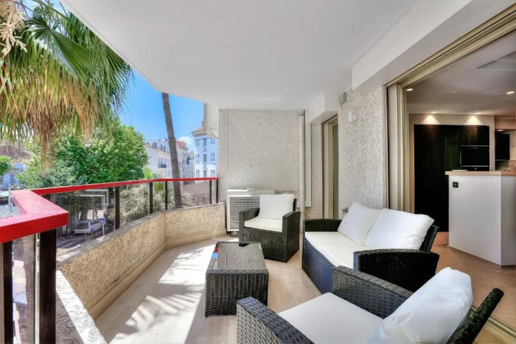 CMG - Appartement de standing avec balcon - 2BR/6P - Cannes