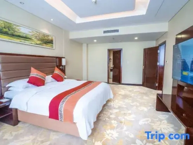 Deluxe Double Suite