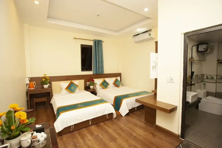city hotel