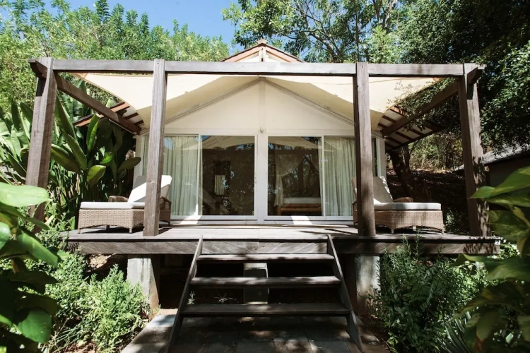 Deluxe Bungalow