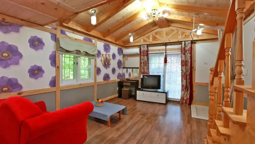 Gapyeong Iris Pension