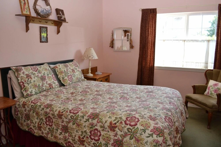 94 S Cottage #3
