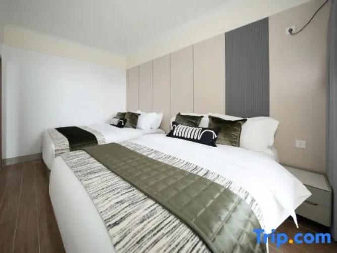 1 Bedroom Suite with balcony