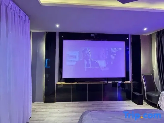 Suite with balcony