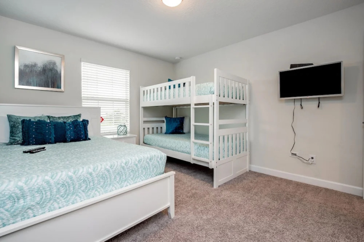 4 Bed 3 Ba Champions Gate Pool Home