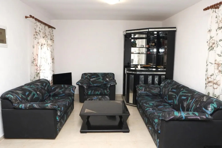 Nikolaou Apartments Upper Floor