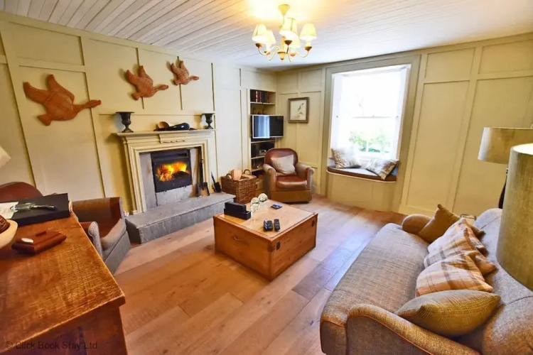 West Lodge