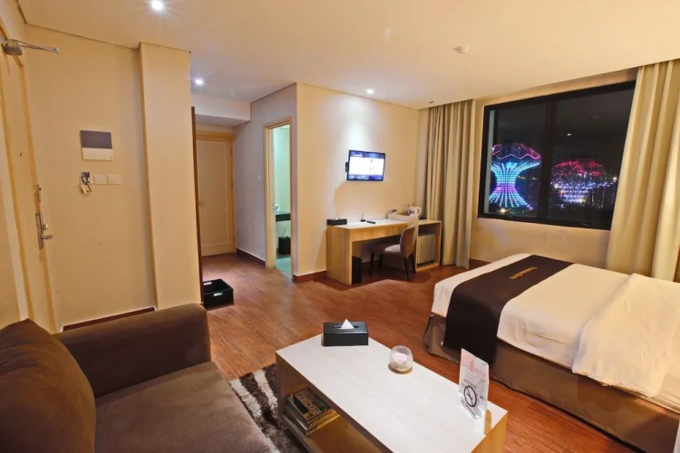 Guest rooms