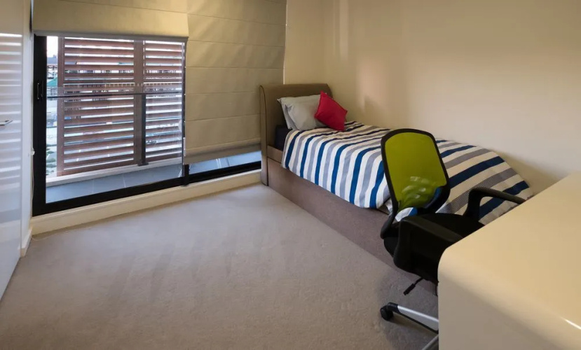 Apartment 221 Marina Quays