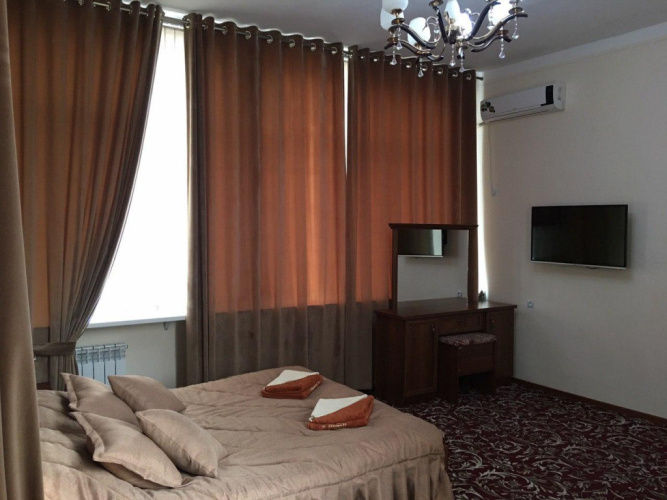 Double Suite