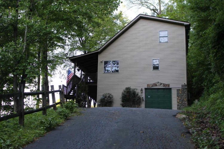 3 Bedrooms Cottage