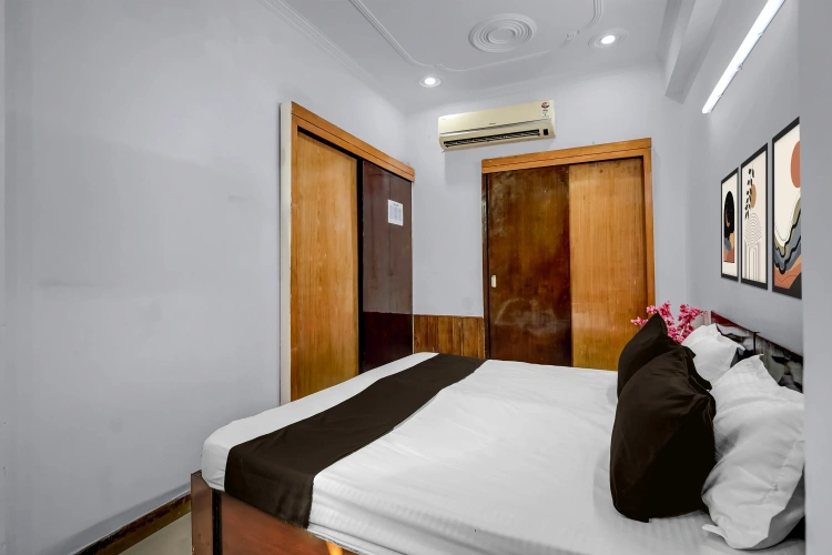 Classic Triple room