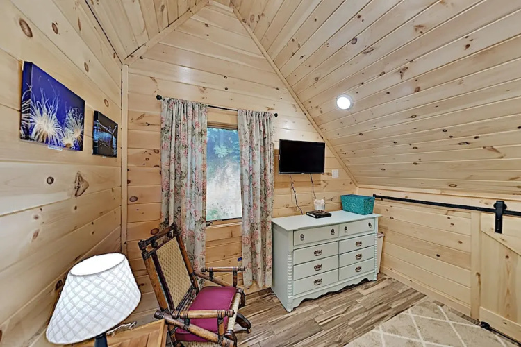 433forrs 3 Bedroom Home