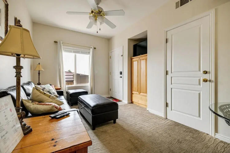 Golf Course Views & Private Deck: Mesquite Condo!