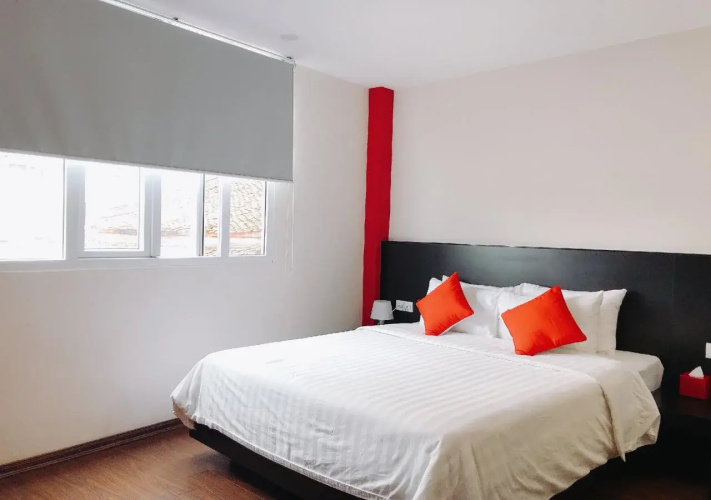 Monsieur Diesel Hotel Hang Bac