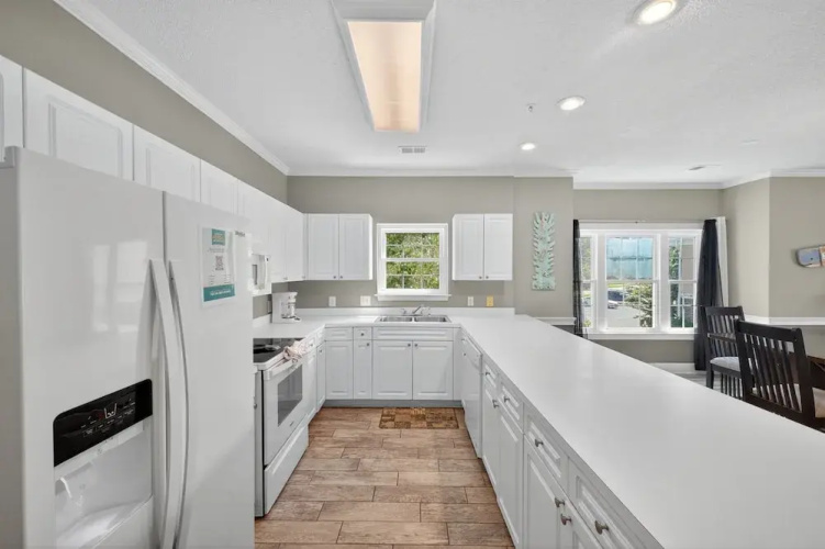 Magnolia North 4827-201