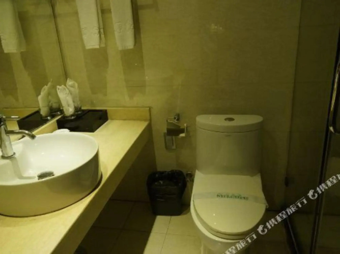 Yanshi Hotel
