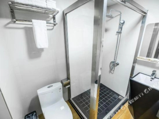 Binhai Holiday Apartment