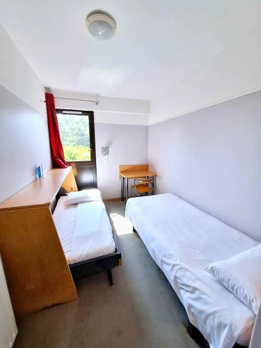 Economy Twin room
