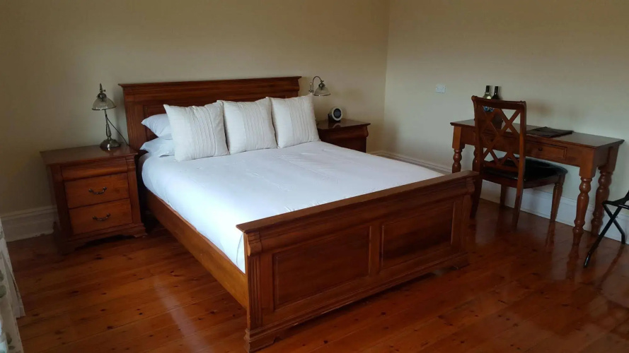 Lighthouse Lodge