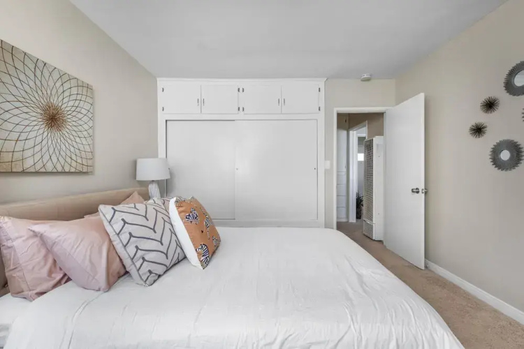 Beachside Apt With Laundry AC Patio