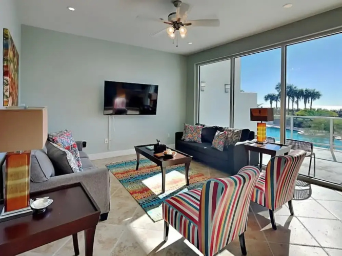 Low Tides by Ryson Vacation Rentals