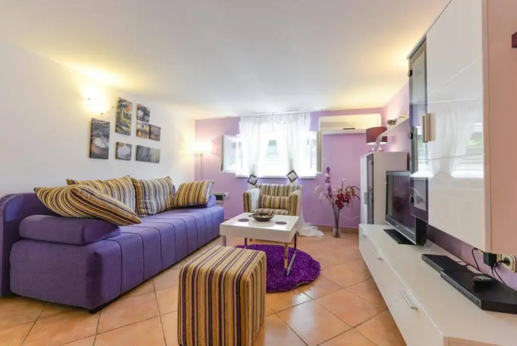 Apartment Mirana
