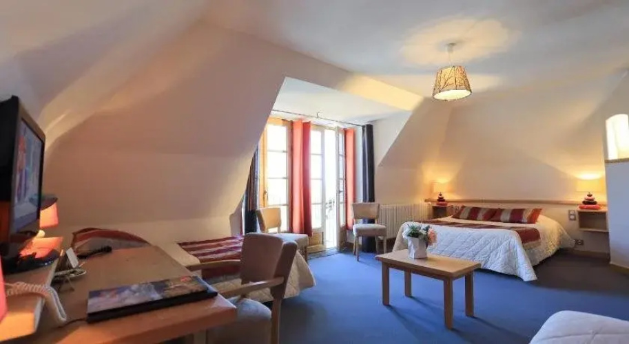 Hôtel des Remparts