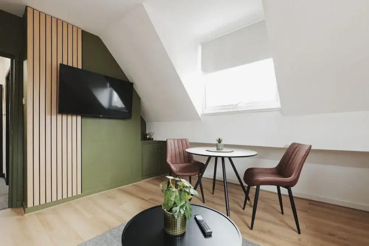 Garmoyle Road Flat 3