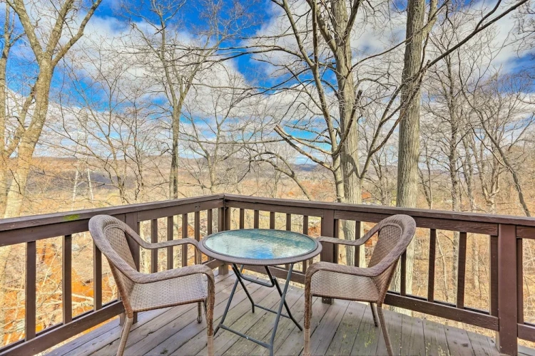 2 Bedrooms Apartment with balcony