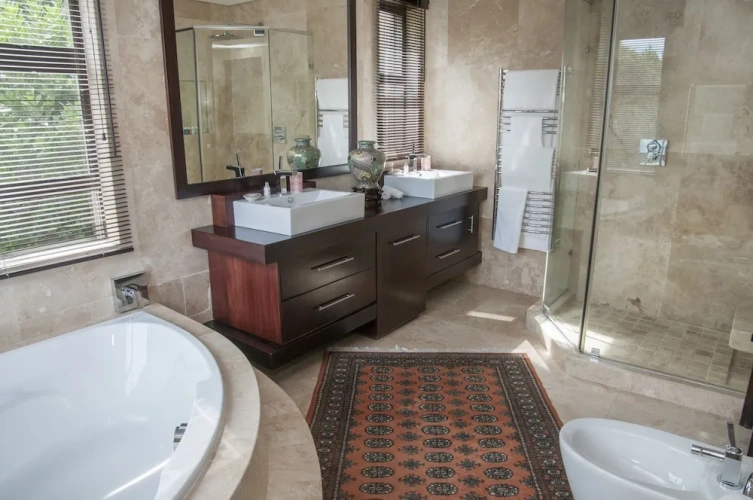 2 Bedrooms Presidential Suite with ocean view
