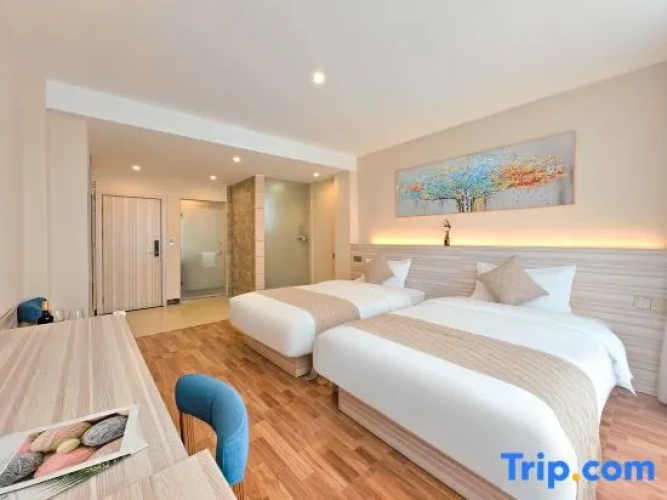 Standard room with balcony and with sea view