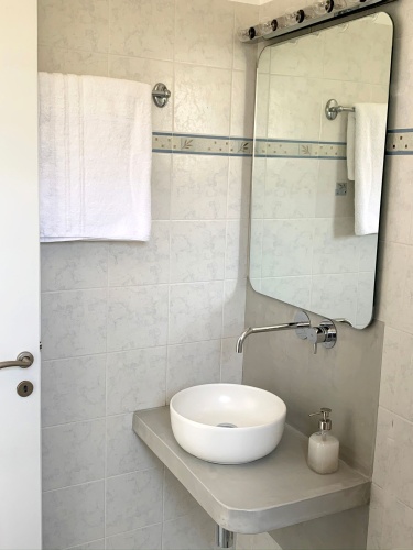 1 Bedroom Apartment with partial sea view