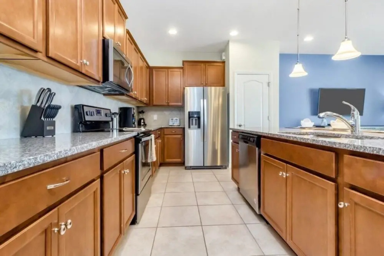 Summer Deal! Lake View Villa