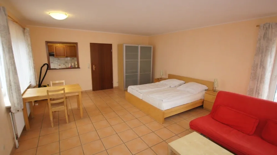 1 Bedroom Studio