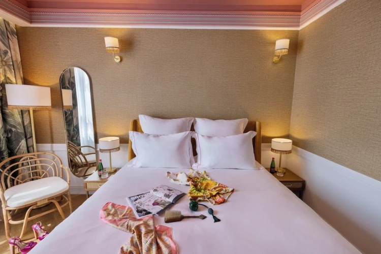 Classic Double room with view