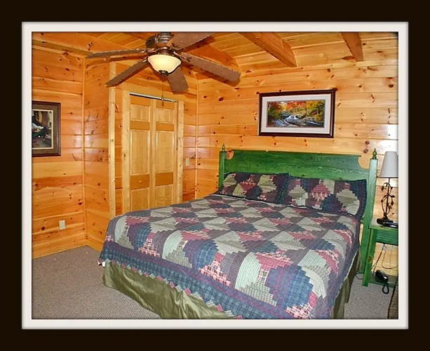Changes in Latitude - 2 Br cabin by RedAwning